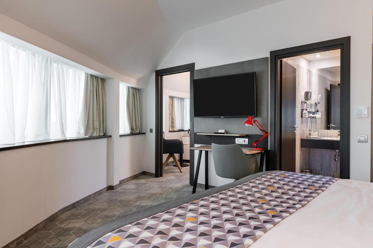 Holiday Inn Bucharest - Times, An Ihg Hotel Exteriér fotografie